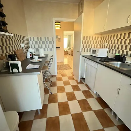 Rent4 Huelin Apartment Malaga