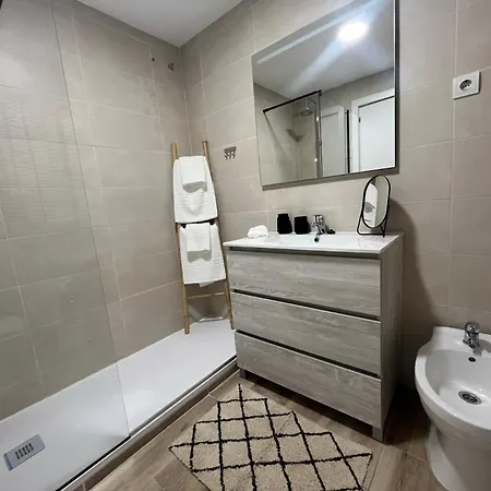 Rent4 Huelin Apartamento *